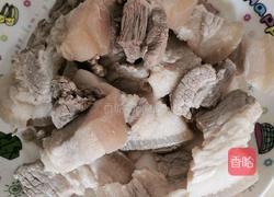 红烧肉焖土豆的做法图解5