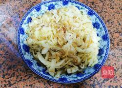 虾皮炒包菜的做法图解7