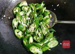 青椒炒鸡蛋的做法图解4