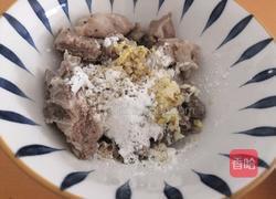 金针菇蒸排骨的做法图解2