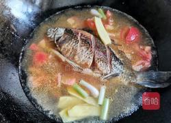 番茄鲫鱼汤的做法图解7