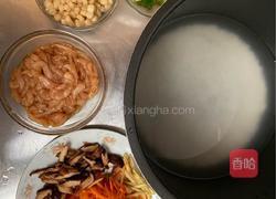 生姜香菇鸡丝粥的做法图解1