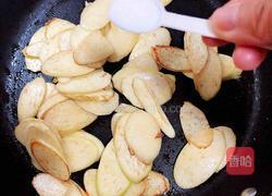 黄油黑椒茭白的做法图解10