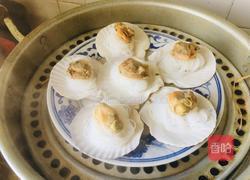 蒜蓉粉丝蒸扇贝的做法图解3