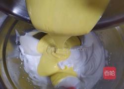 香葱肉松戚风蛋糕的做法图解9