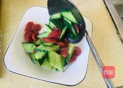 腊肠炒黄瓜的做法图解6