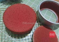 红丝绒草莓裸蛋糕的做法图解12