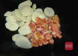 番茄炒土豆片的做法图解2