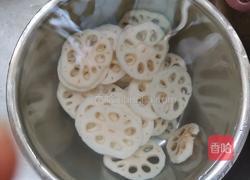 香辣藕片的做法图解3