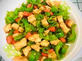 青椒炒鸡丁