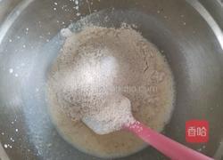 全麦香蕉燕麦麦芬蛋糕（无油无糖低卡减脂)的做法图解4