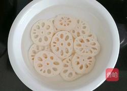 莲藕腐竹炒肉片的做法图解2