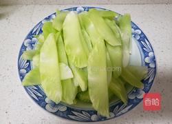 鸭蛋炒莴笋的做法图解4