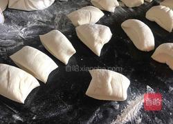 洋葱猪肉包子的做法图解13