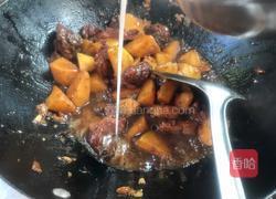 土豆烧鸭肉的做法图解10