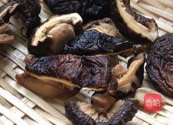 家庭版黄焖鸡-好吃到汤汁都不剩，吃完再也不想叫外卖了的做法图解4