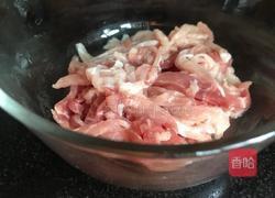 杏鲍菇炒肉丝的做法图解1