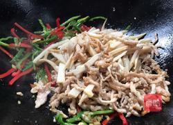 杏鲍菇炒肉丝的做法图解16