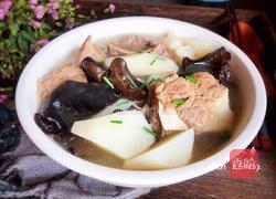 黑木耳山药脊骨汤的做法图解15