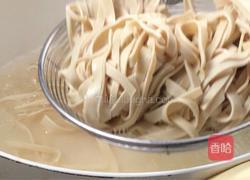 豆腐皮炒肉的做法图解9