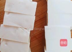 海鲜菇豆腐汆丸子的做法图解2