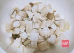 杏鲍菇炒肉的做法图解1