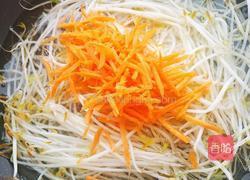 炝拌绿豆芽的做法图解6