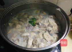 白萝卜猪肺汤的做法图解1