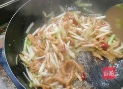 韭黄肉丝的做法图解5