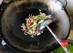 青椒豆皮炒肉丝的做法图解5