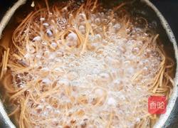 番茄鸡蛋拌面的做法图解10