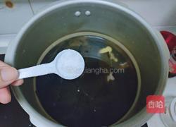 海带黄豆猪蹄汤～儿童餐的做法图解2