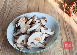 生菜炒香菇的做法图解2