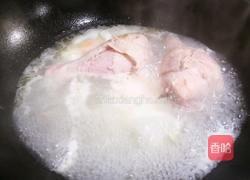 凉拌手撕鸡腿的做法图解5