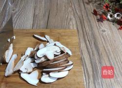 香菇炒小白菜的做法图解2