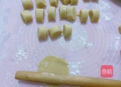 蛋黄豆沙月饼的做法图解12