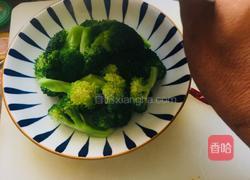 白灼西兰花的做法图解9