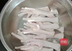 红烧鸡爪的做法图解1