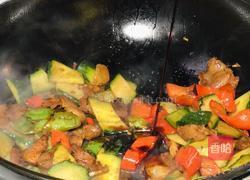 黄瓜炒肉的做法图解11