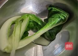 虾仁紫菜清汤面的做法图解1