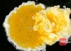 火腿肠炒鸡蛋的做法图解8