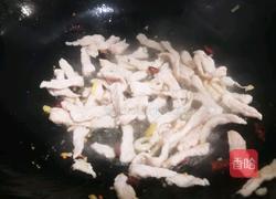 芹菜炒肉的做法图解3