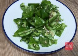 青椒炒牛肉片的做法图解4