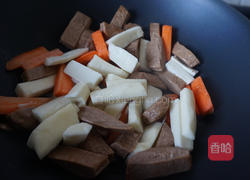 山药炖牛柳（素食版）的做法图解5