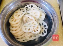 糖醋藕片的做法图解2