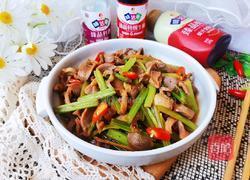 芹菜炒鸡胗的做法图解12