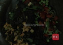 七彩缤纷炒饭的做法图解5