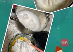少油纸模中空戚风蛋糕的做法图解4