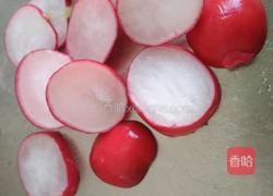 凉拌樱桃小萝卜的做法图解2