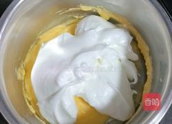 八寸戚风蛋糕的做法图解12